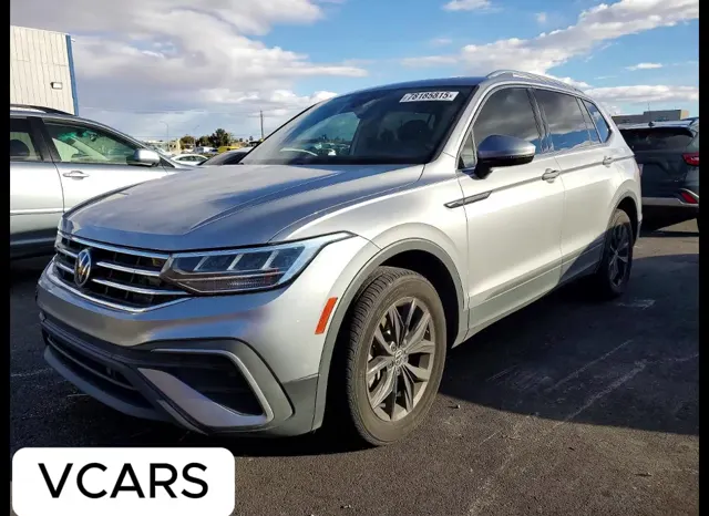 2022 Volkswagen Tiguan, SE